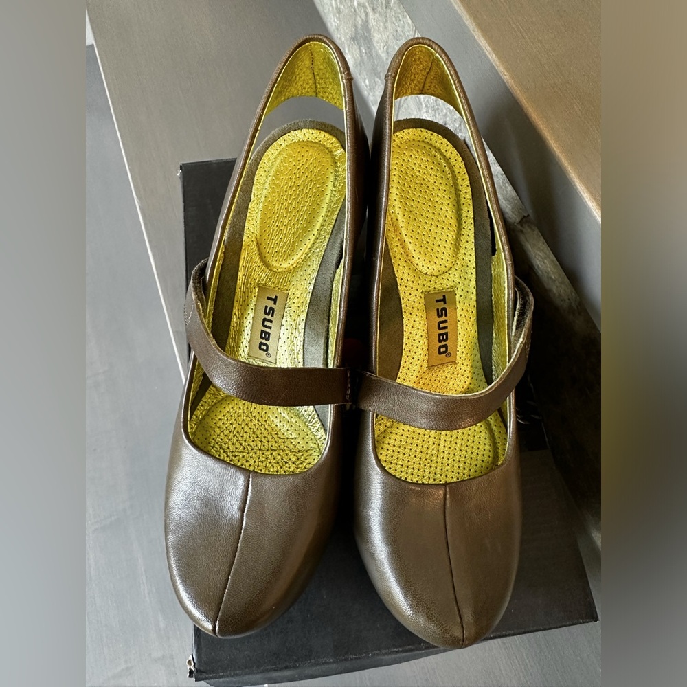 Tsubo Acrea heels Size 5.5 - Fatigue (Olive) leather and suede shoes